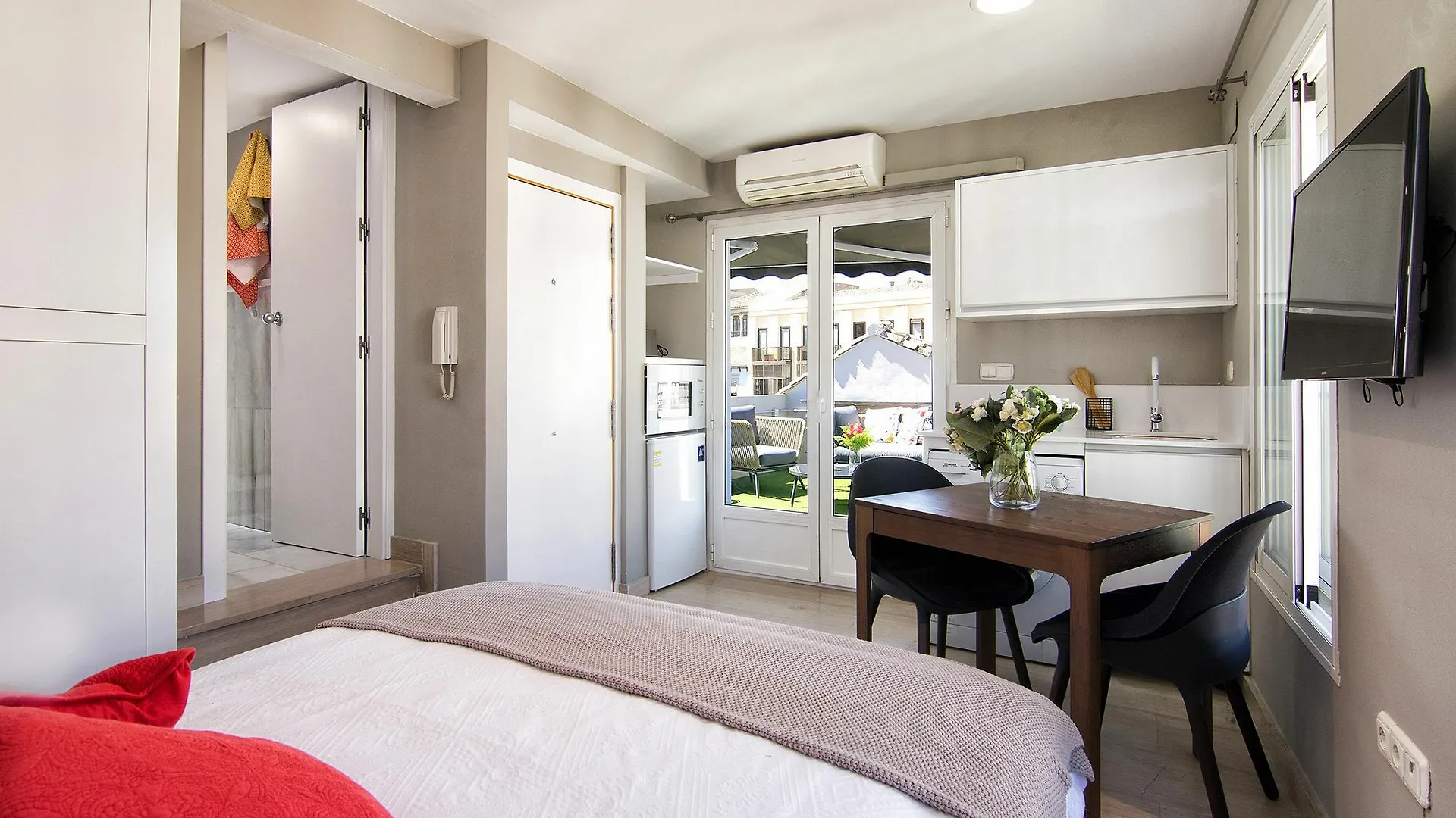 Townhall Penthouse Granada