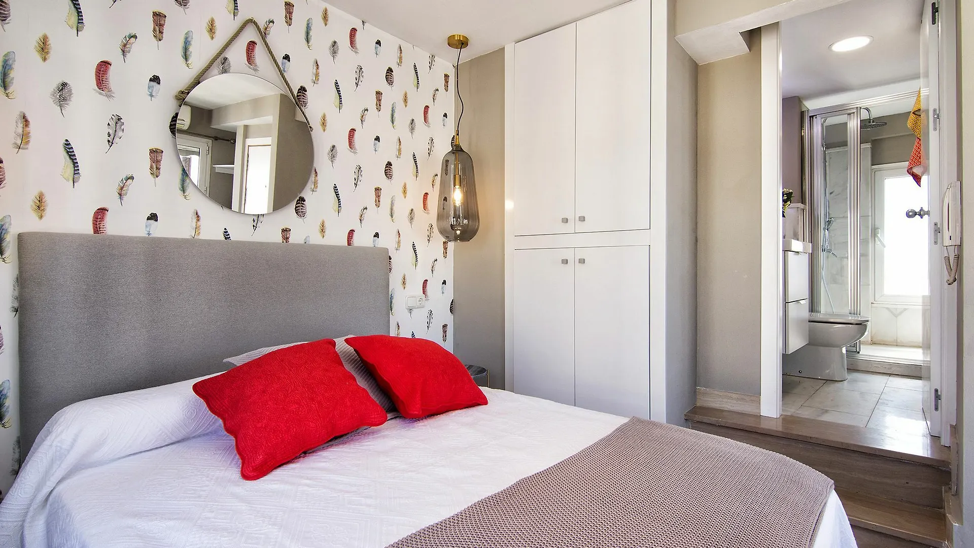 Townhall Penthouse Granada