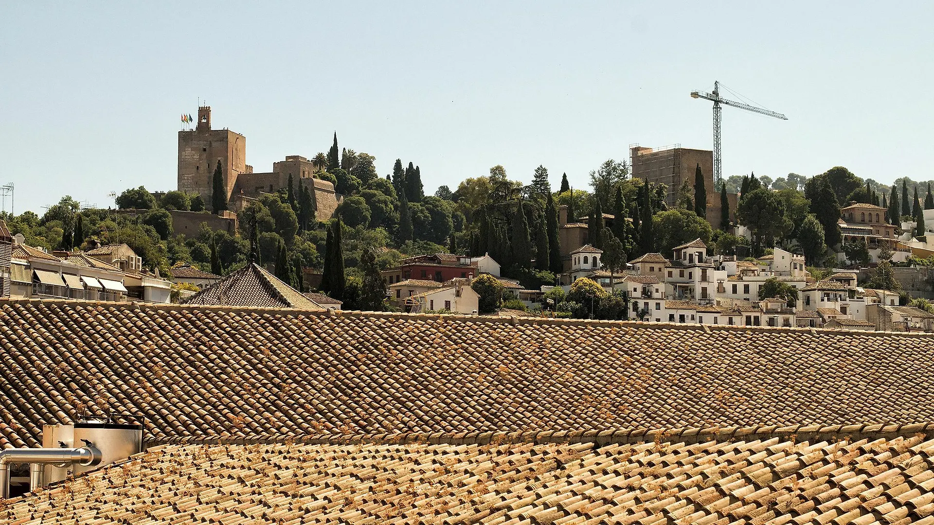 Townhall Penthouse Granada 0*,